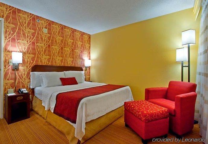 Courtyard By Marriott Valdosta Hotel Szoba fotó