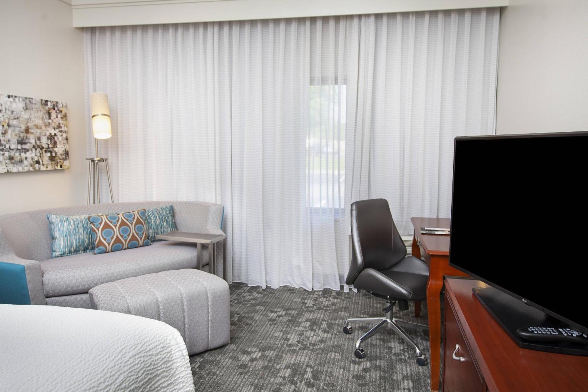 Courtyard By Marriott Valdosta Hotel Kültér fotó